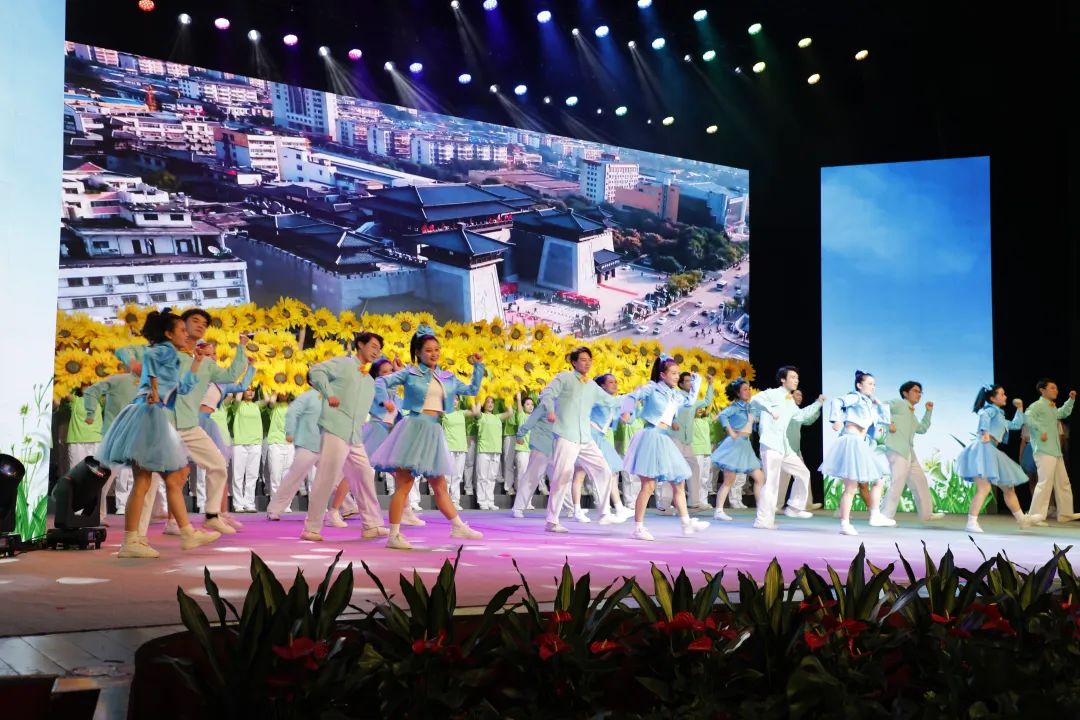 46677546.jpg 640 6.jpg