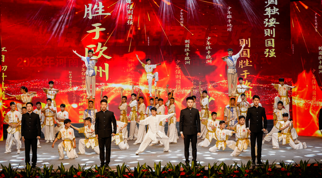 83726409.png 640 (6).png