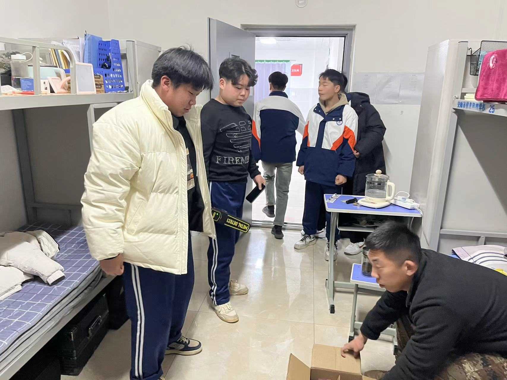 81588300.png 图片22.png